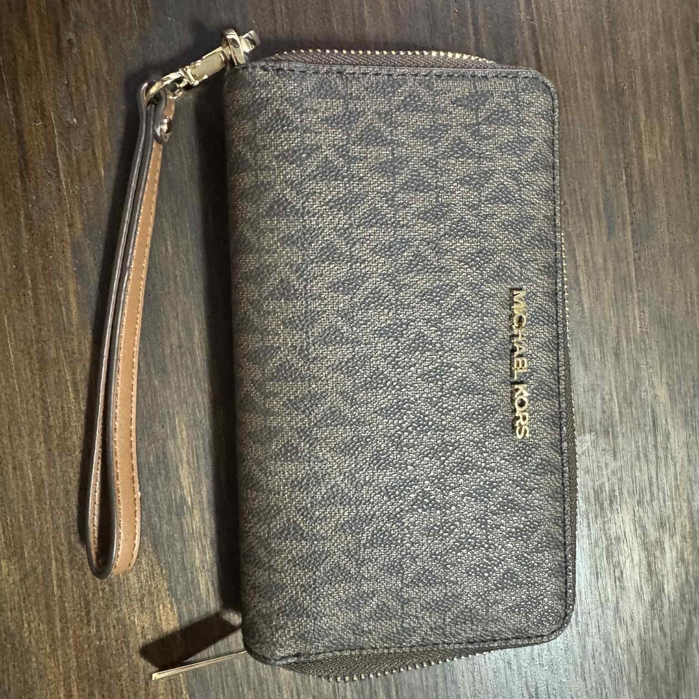 Michael Kors Signature Brown Wristlet